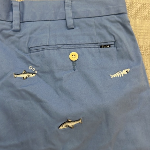 Polo men’s blue shorts with sharks. Size 34. - Picture 6 of 7